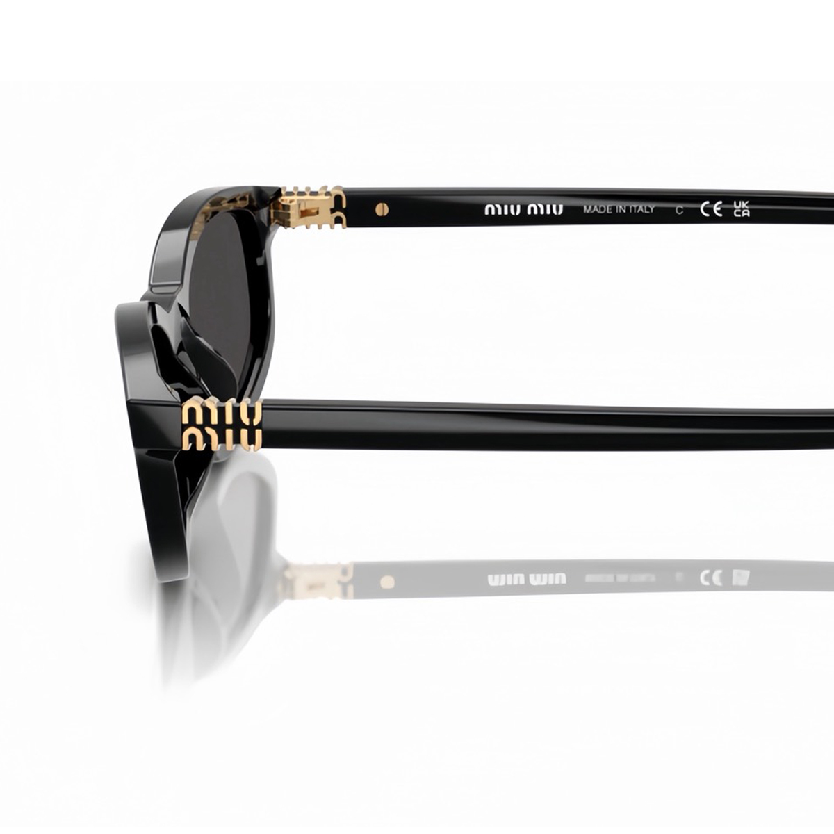 Miu Miu Blackpink Jennie同款