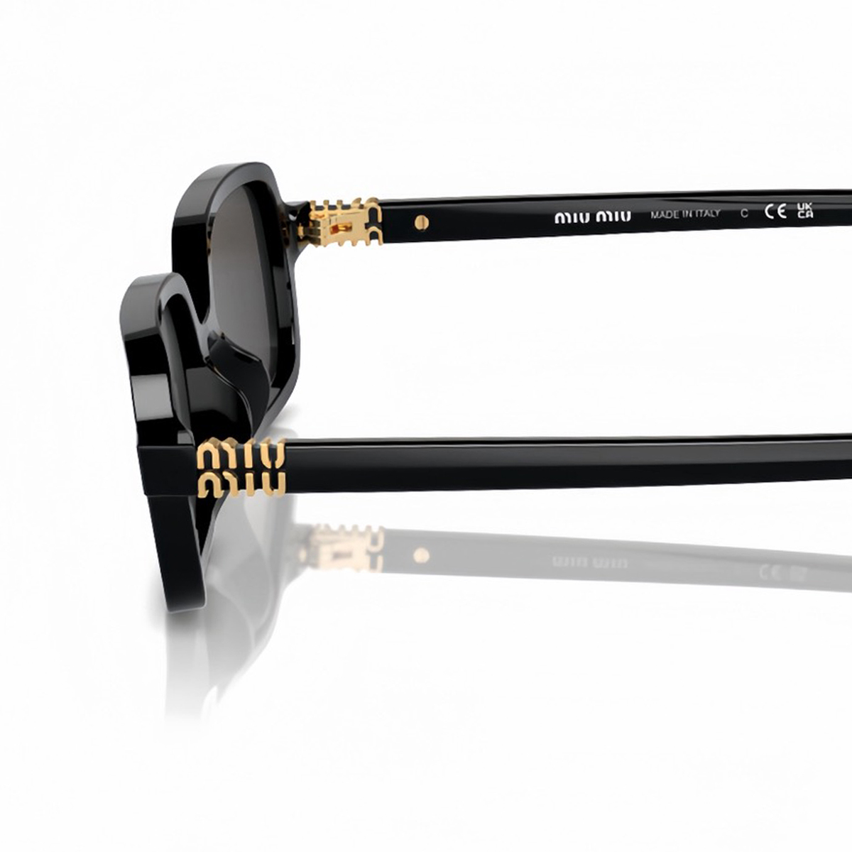 Miu Miu Blackpink Jennie同款